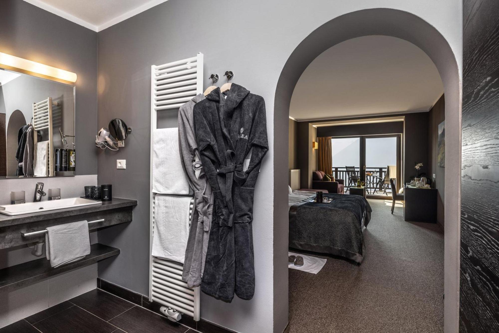 Solea Suedtirol Boutique Hotel Schenna Bagian luar foto