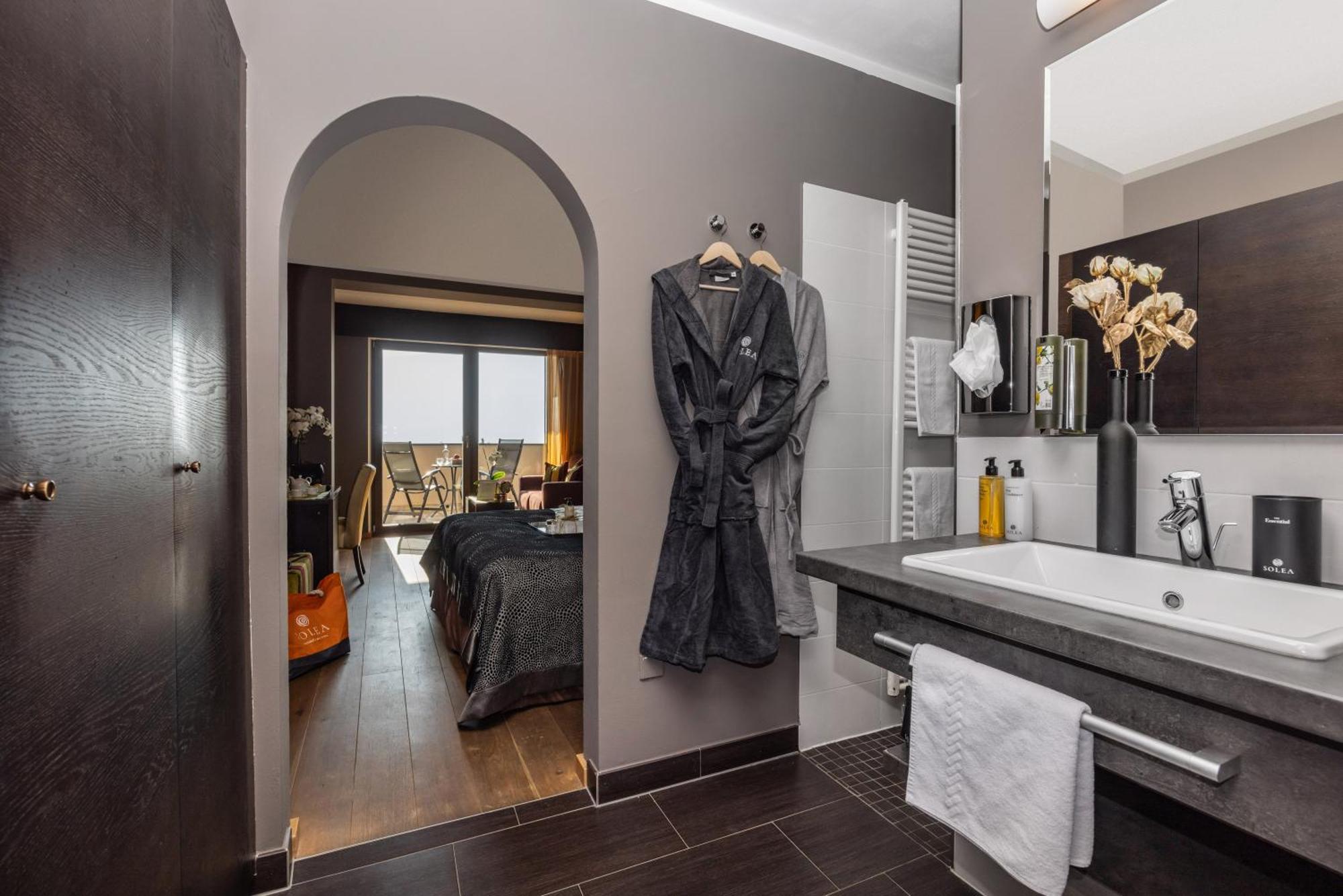 Solea Suedtirol Hotel Schenna Bagian luar foto